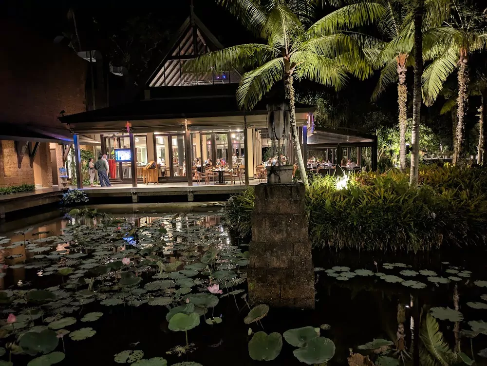 Май Кхао, The Tree House in Anantara как добраться