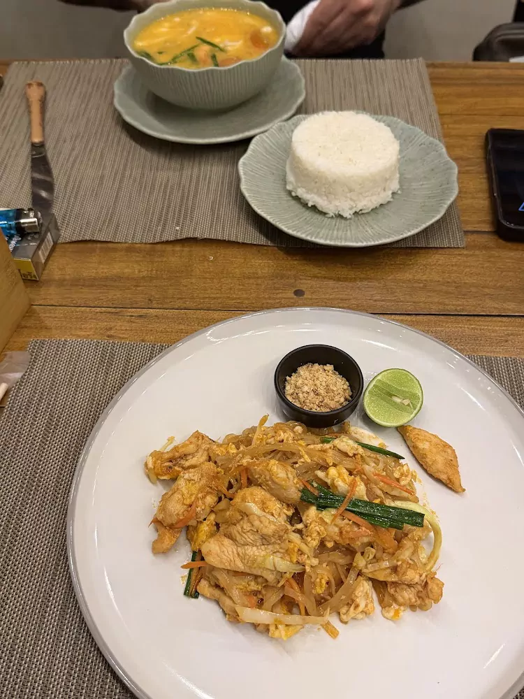 Kamala, Crash Bar & Restaurant explore