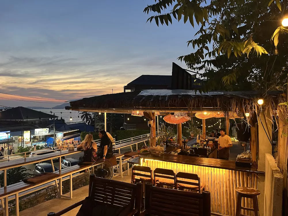 Panwa, Leeyabar.phuket working hours