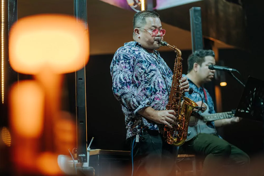 Karon, Ciao Wine Bar & Store how to reach