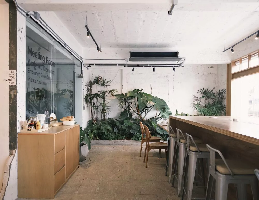 Пхукет таун, Bigboss work green brunch @ Naka как доехать