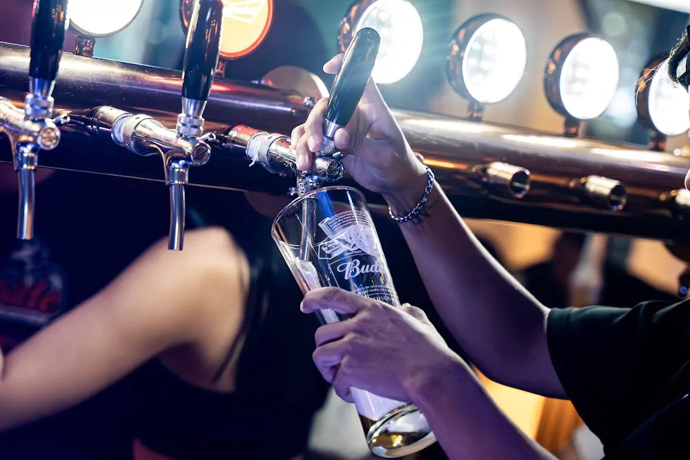 Patong, BLACK OUT PATONG explore