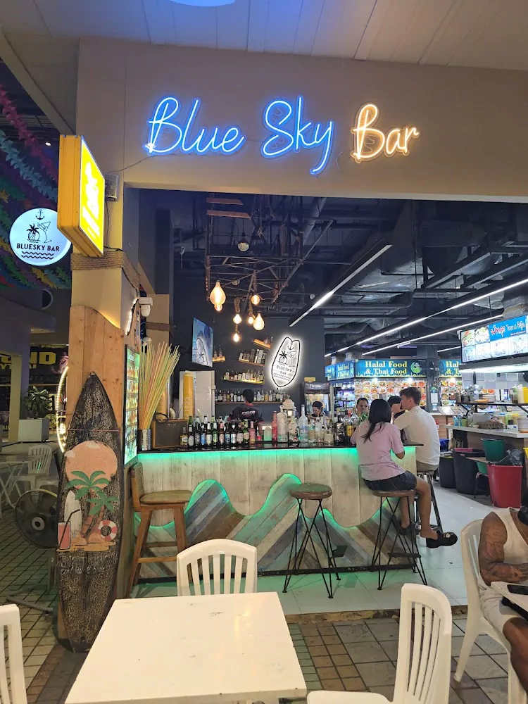 Patong, Blue sky Bar location