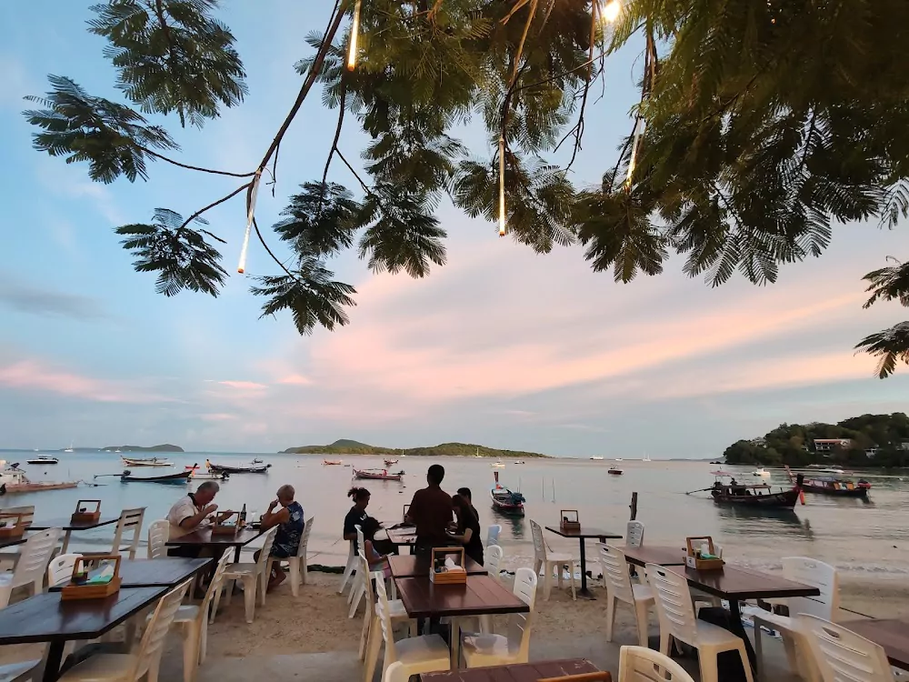 Раваи, Coconut Seafood 2_Rawai добраться самостоятельно