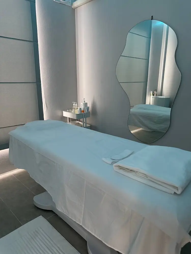 Банг Тао, AURA Beauty&Relax найти