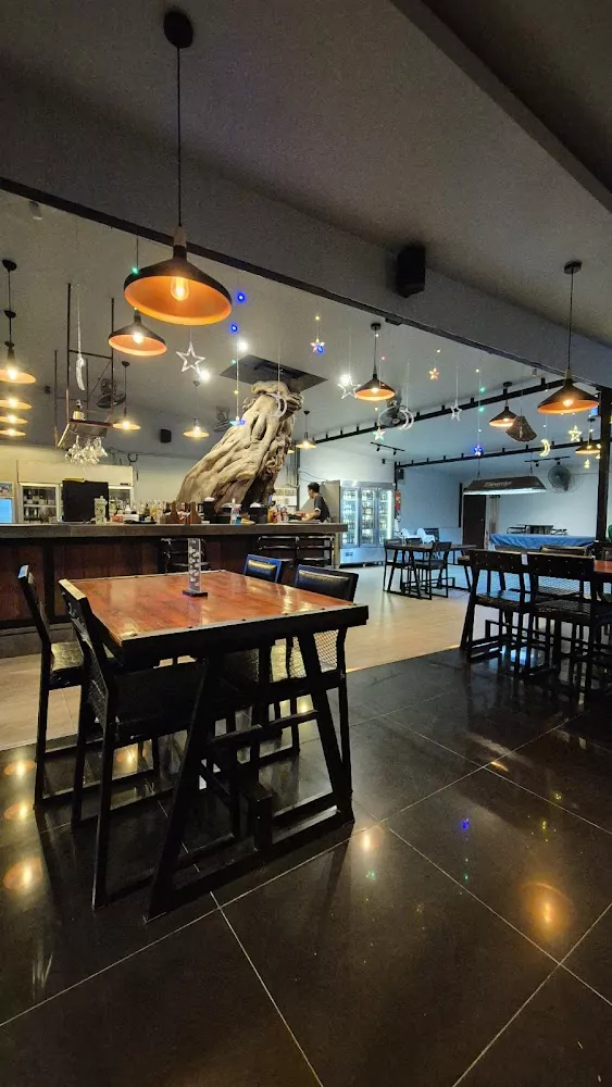 Раваи, Big Boys’ Burger Club — Rawai Beach добраться самостоятельно