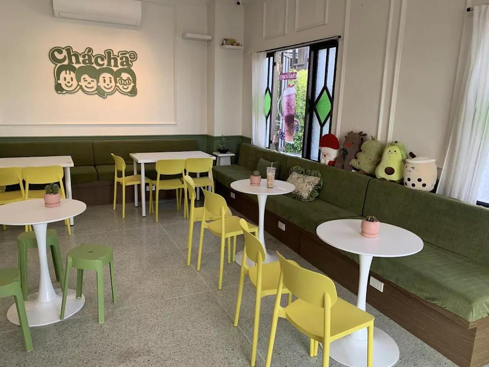 Пхукет таун, CHACHA TEA & Co-working space найти