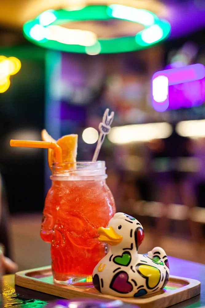 Kata, Su‘ s Bar directions