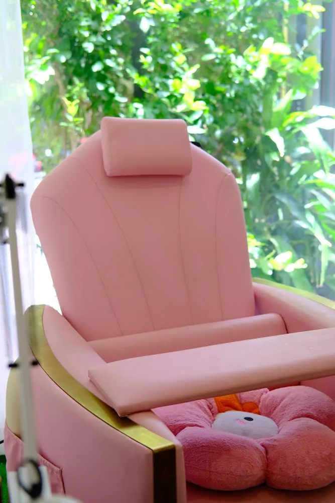 Chalong, Aura Nails Phuket By Psw working hours