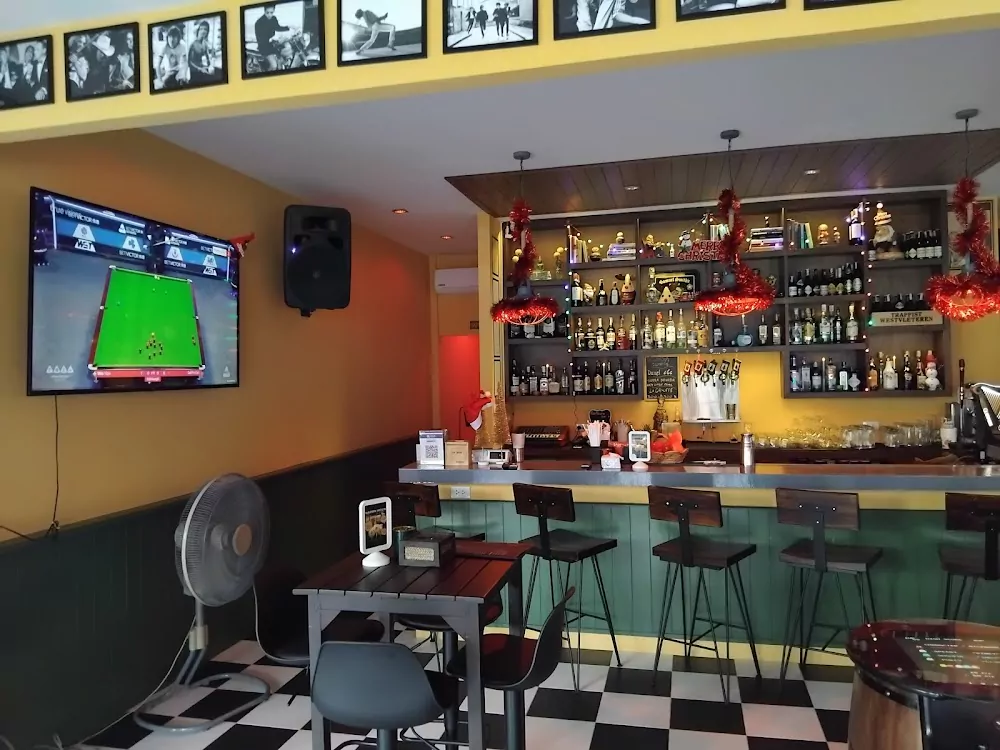 Bang Tao, The Goat Bangtao Sports Bar opening hours