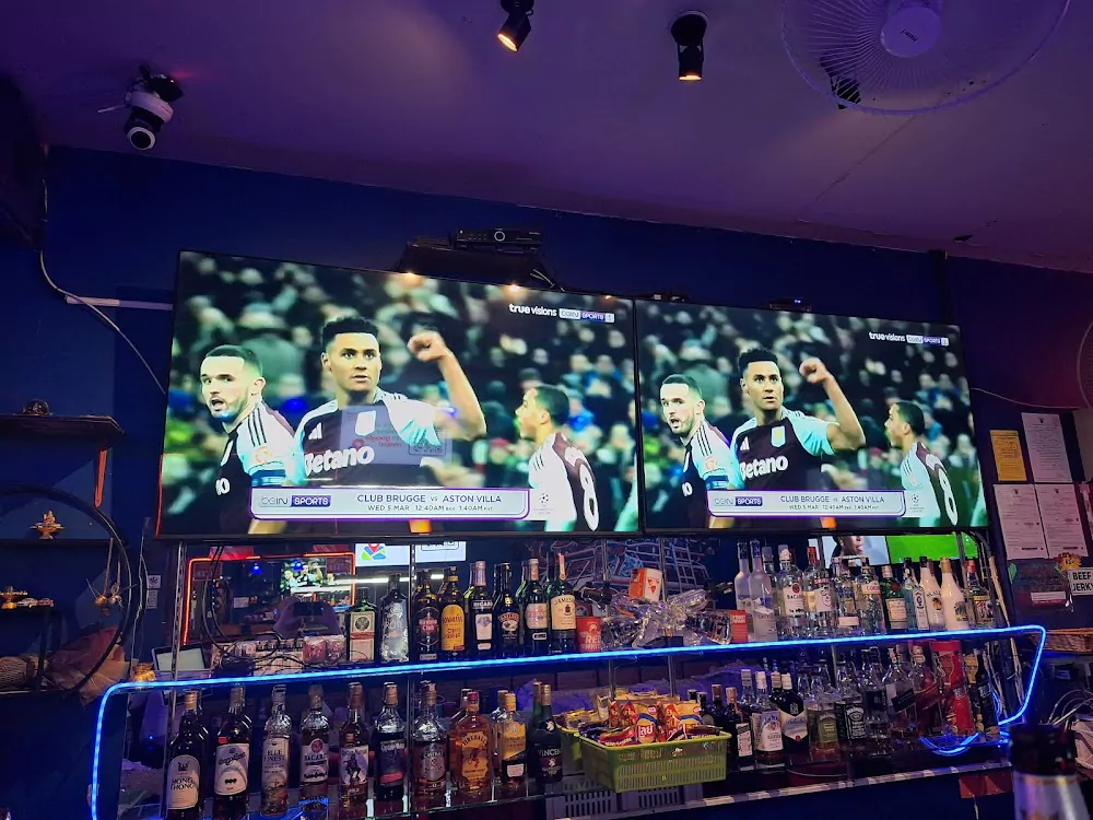 Patong, Tonys Sports Bar (Patong, Phuket) photo