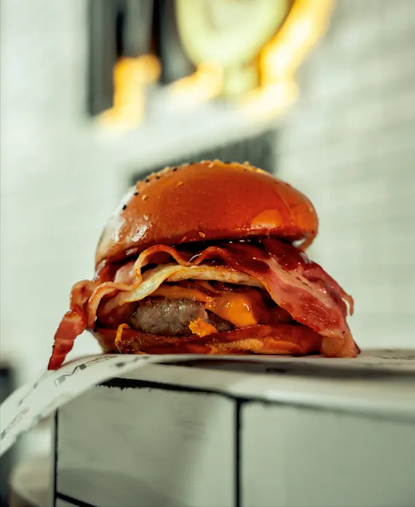 Банг Тао, Millionaire Burgers (Laguna) маршрут
