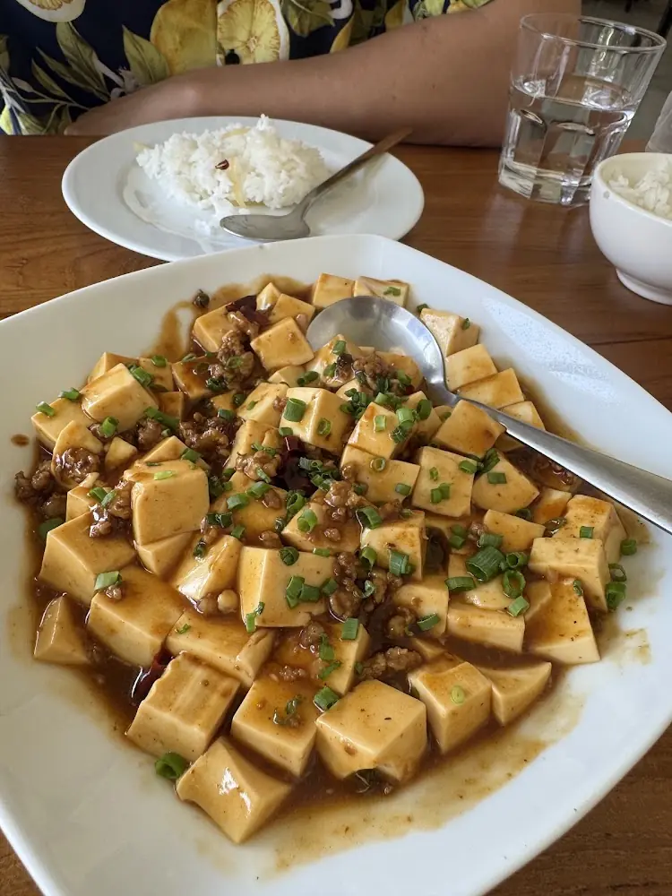 Phuket Town, JingHua Chinese Restaurant explore