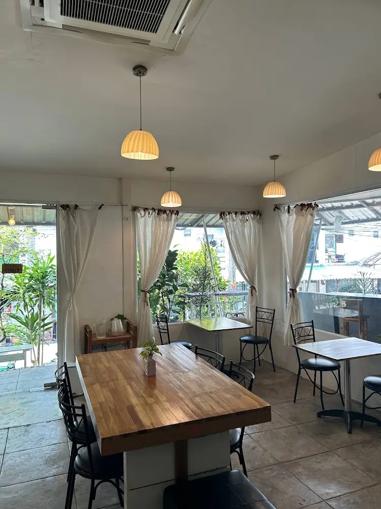 Kathu, FAMS made cafe opening hours