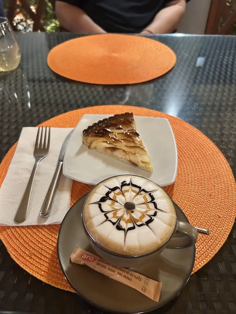 Патонг, J&Pizza сходить