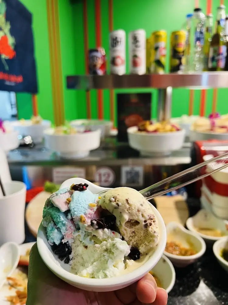 Patong, Akatsuki Hotpot & BBQ directions
